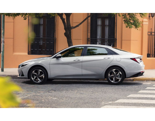 Hyundai Elantra Automatic